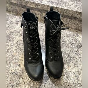 Brash lace up black boot